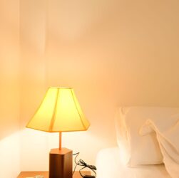 How to Choose the Perfect Wooden Bedside Lamp for Your Room